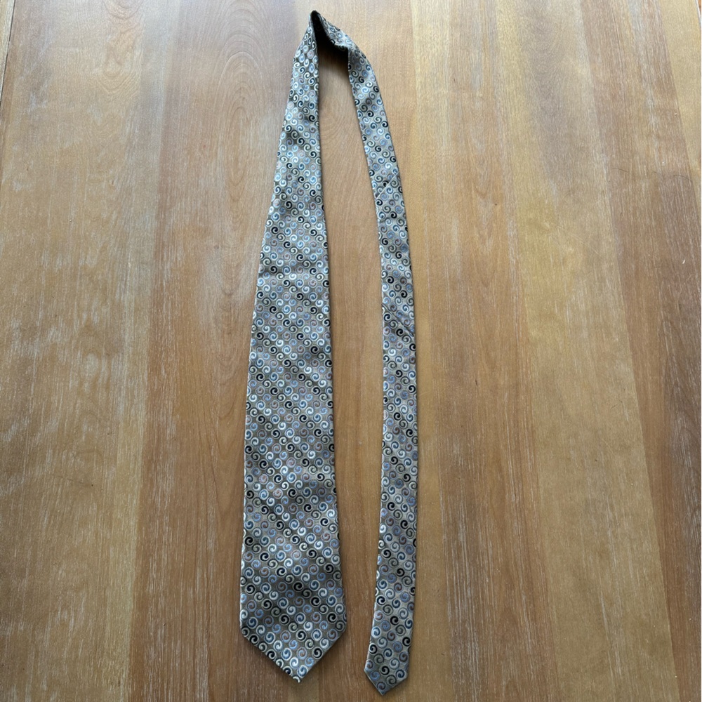 Men’s - Silver Swirl Print - 100% Silk Tie